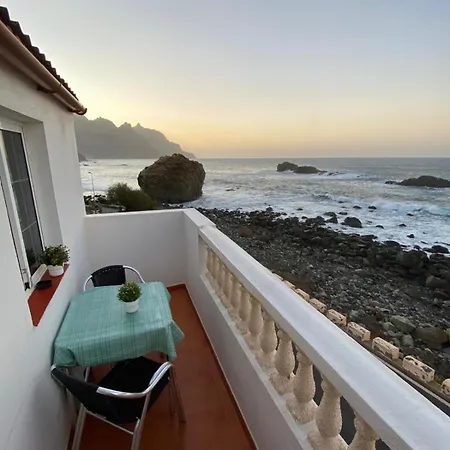 Junto Al Mar El Roque * Santa-Cruz de Ténérife