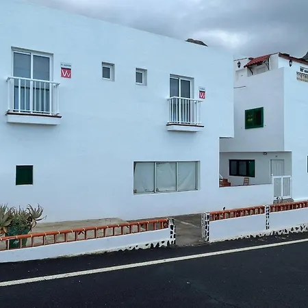 Junto Al Mar El Roque * Santa-Cruz de Ténérife