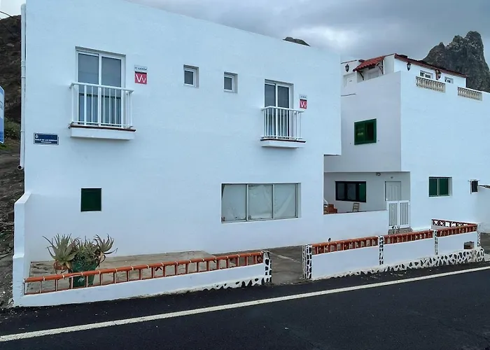 Junto Al Mar El Roque * Santa-Cruz de Ténérife